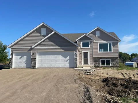 2145 Violet Lane