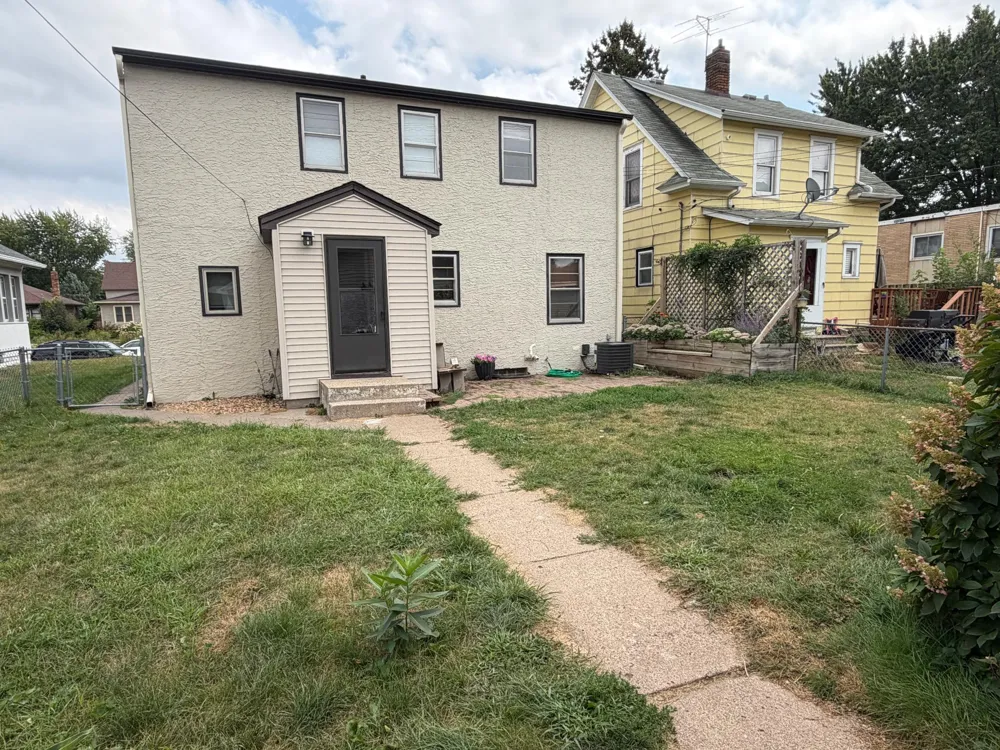 143 12th Avenue South Saint Paul, MN 55075