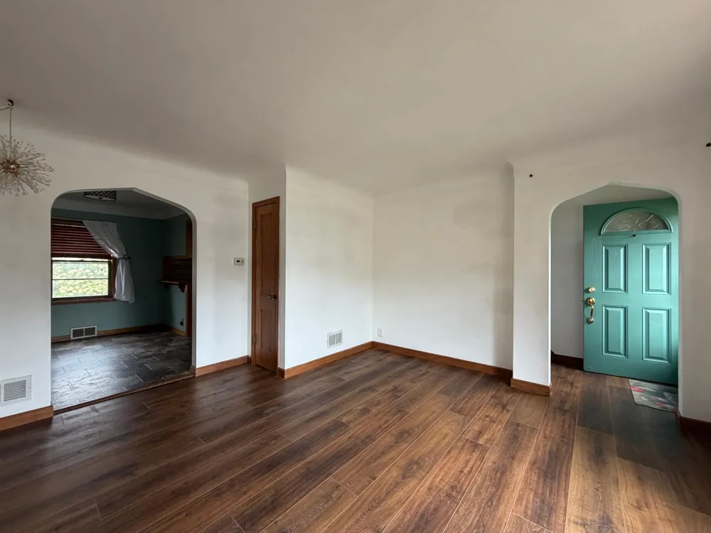 143 12th Avenue South Saint Paul, MN 55075