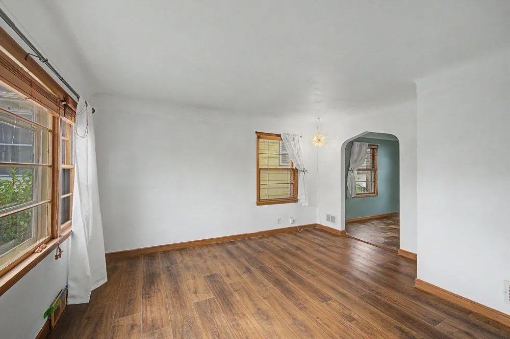 143 12th Avenue South Saint Paul, MN 55075