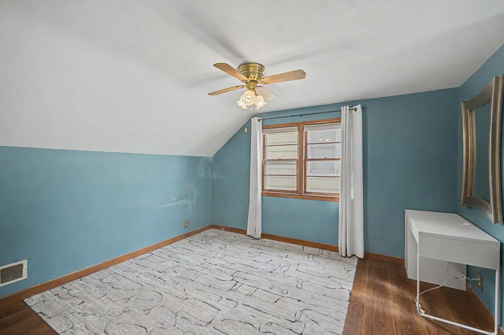 143 12th Avenue South Saint Paul, MN 55075