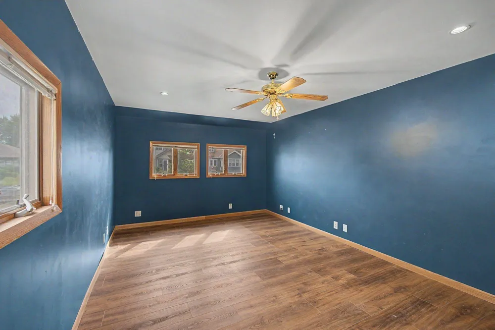 143 12th Avenue South Saint Paul, MN 55075