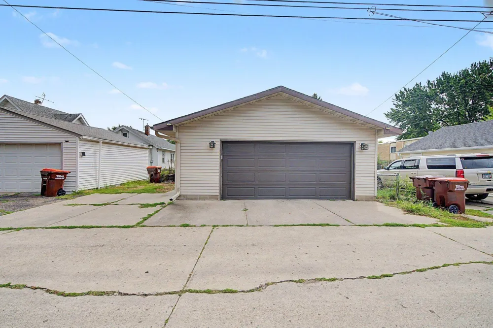143 12th Avenue South Saint Paul, MN 55075