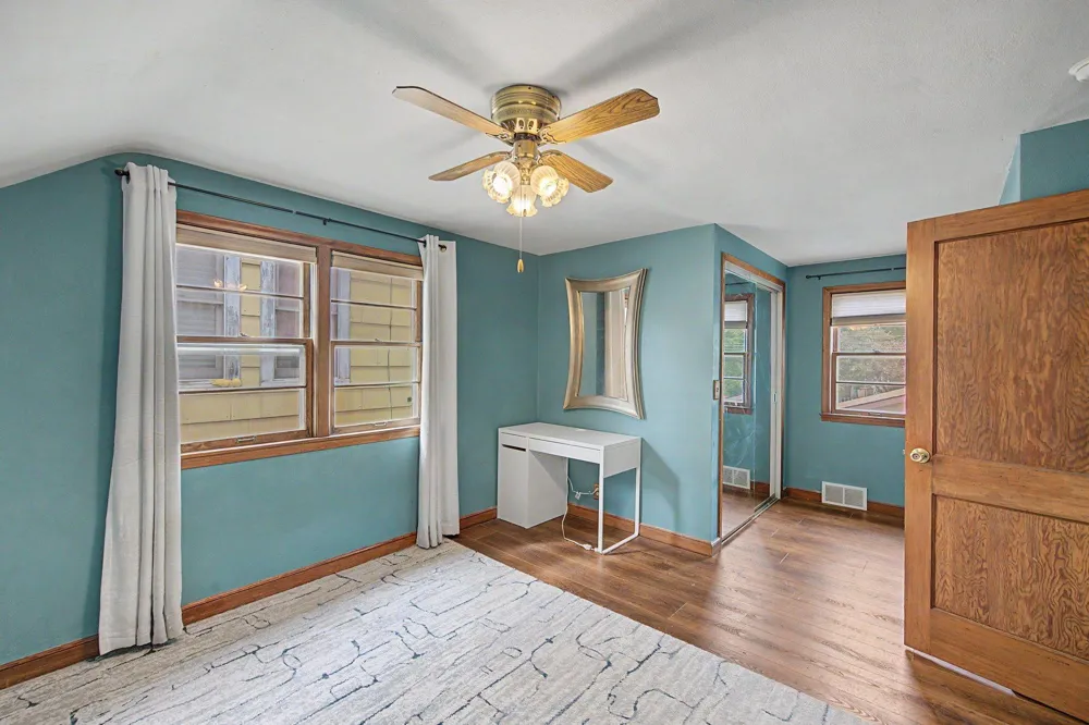 143 12th Avenue South Saint Paul, MN 55075