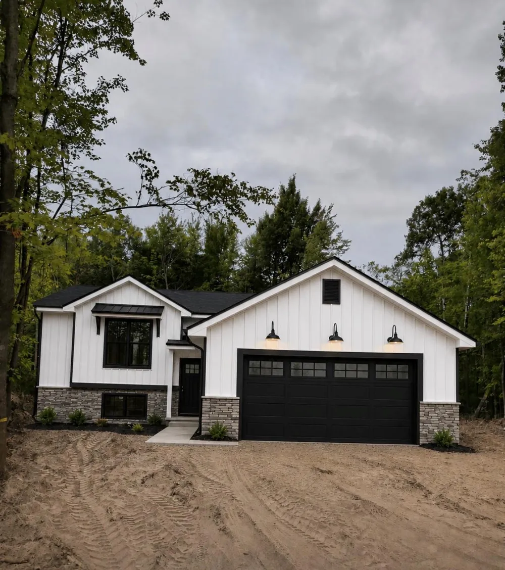 7242 Main Street E Webster, WI 54893