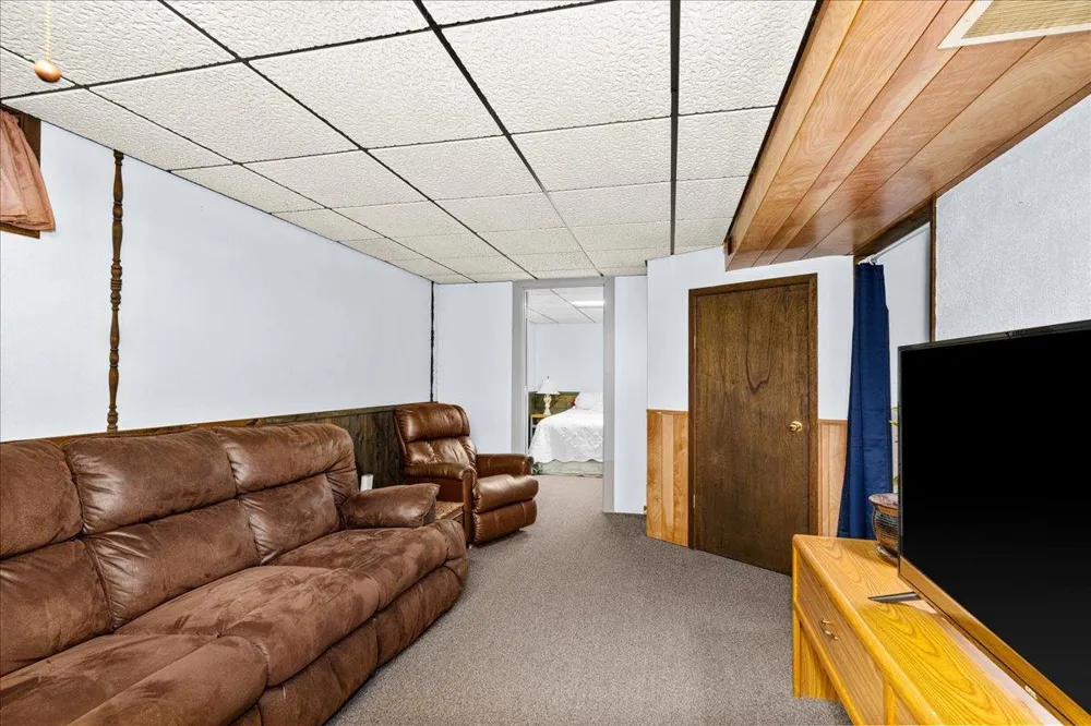 1704 Doddridge Avenue Cloquet, MN 55720