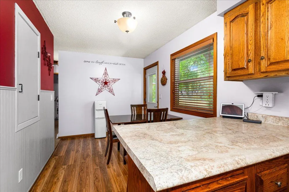 1704 Doddridge Avenue Cloquet, MN 55720