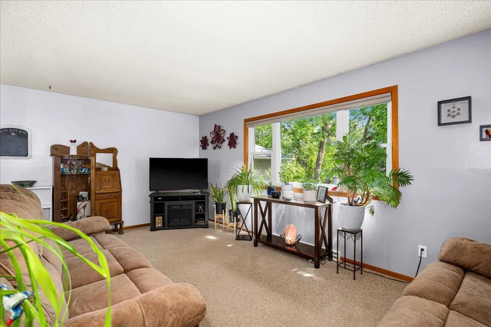 1704 Doddridge Avenue Cloquet, MN 55720