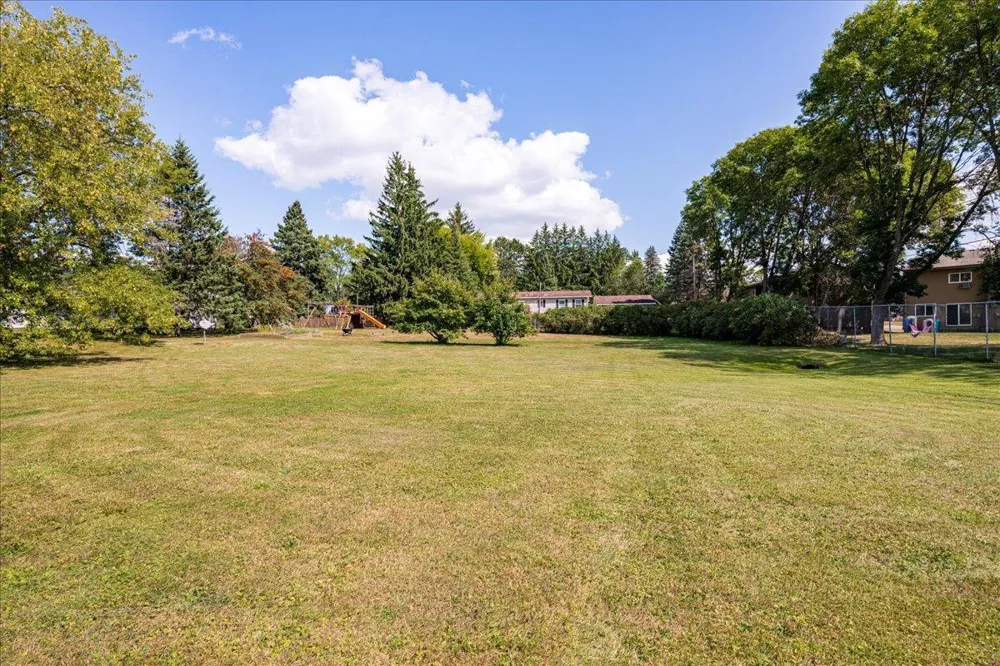1704 Doddridge Avenue Cloquet, MN 55720