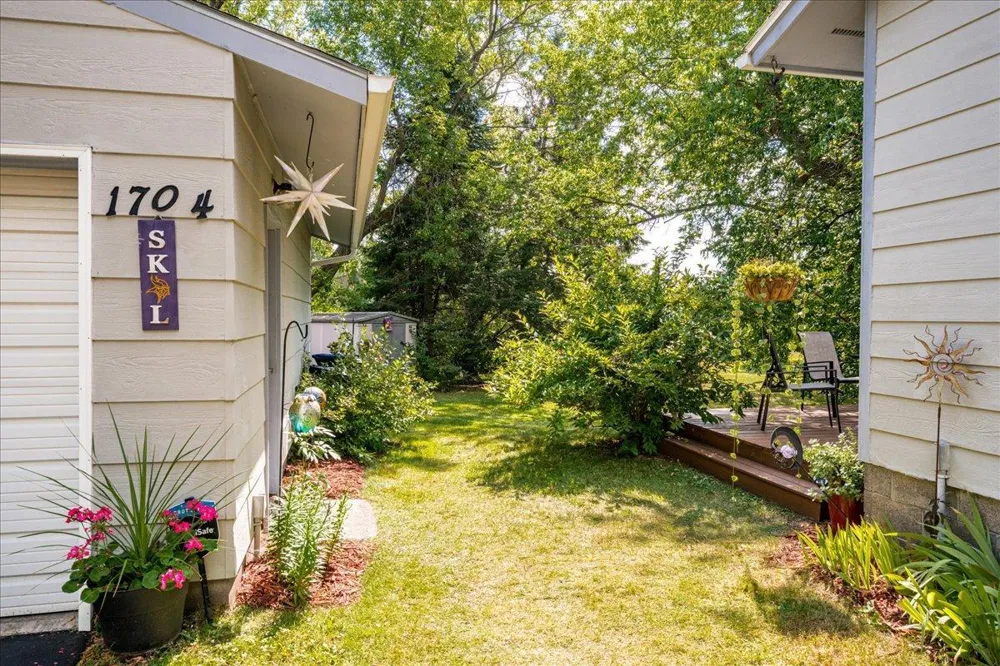 1704 Doddridge Avenue Cloquet, MN 55720