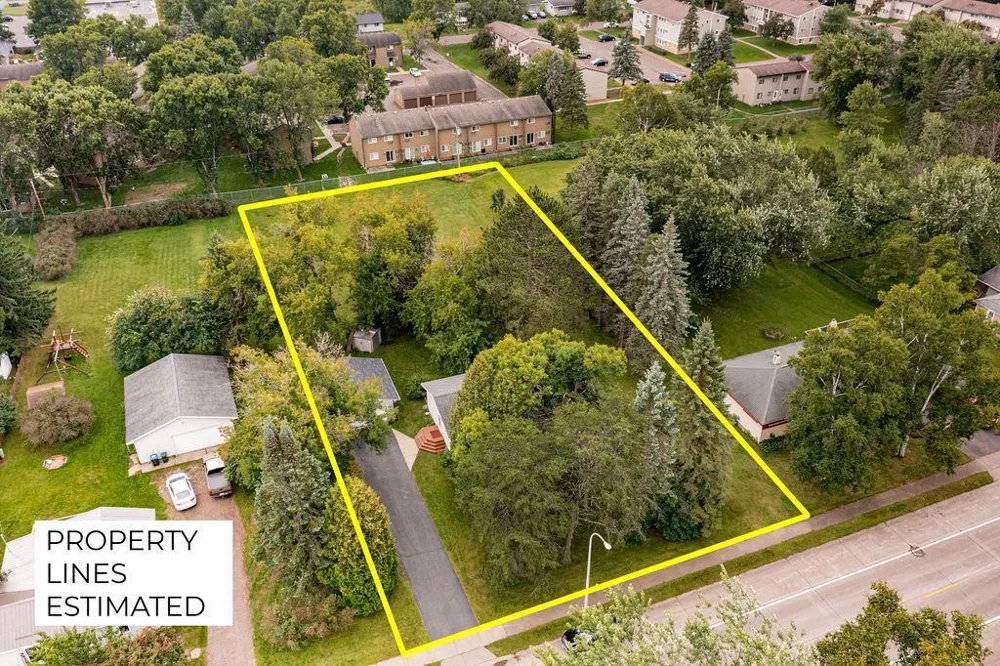 1704 Doddridge Avenue Cloquet, MN 55720