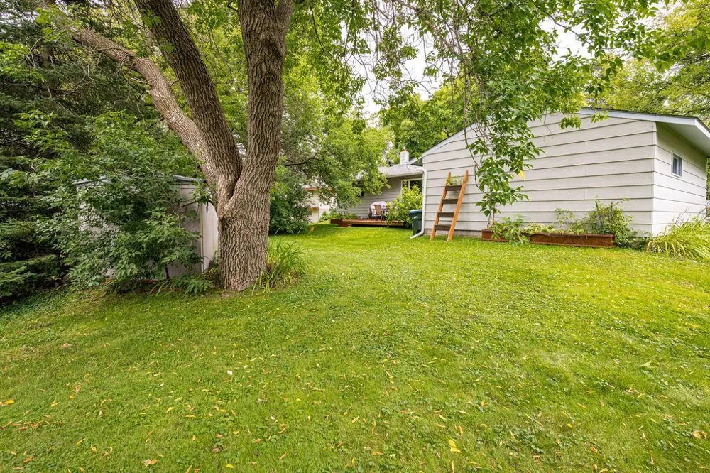 1704 Doddridge Avenue Cloquet, MN 55720
