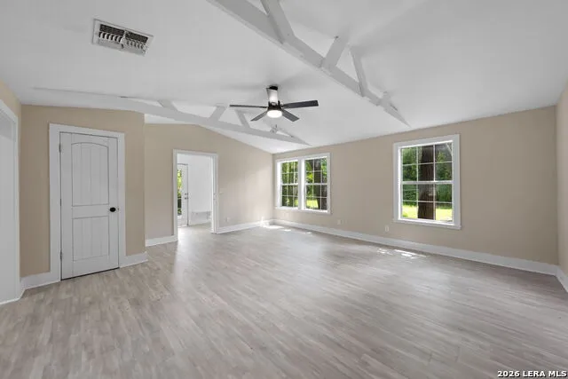242 LILLIAN DR Kerrville, TX 78028
