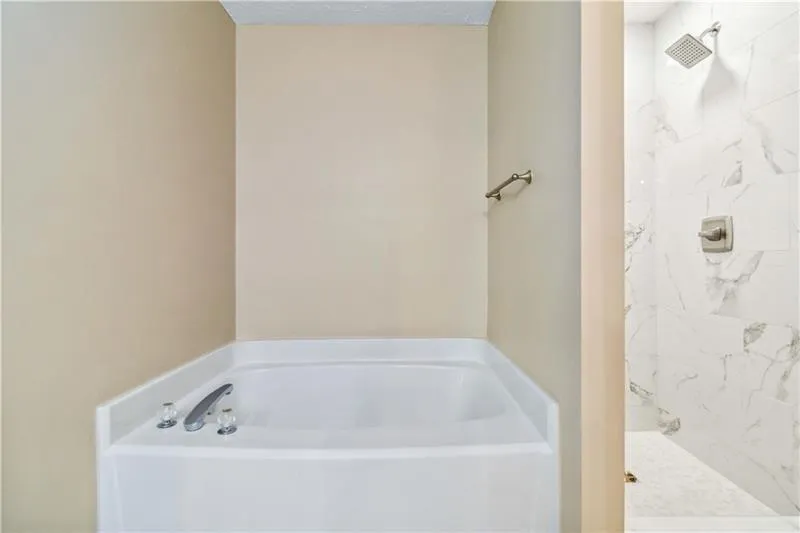 5820 Terremont Circle Norcross, GA 30093