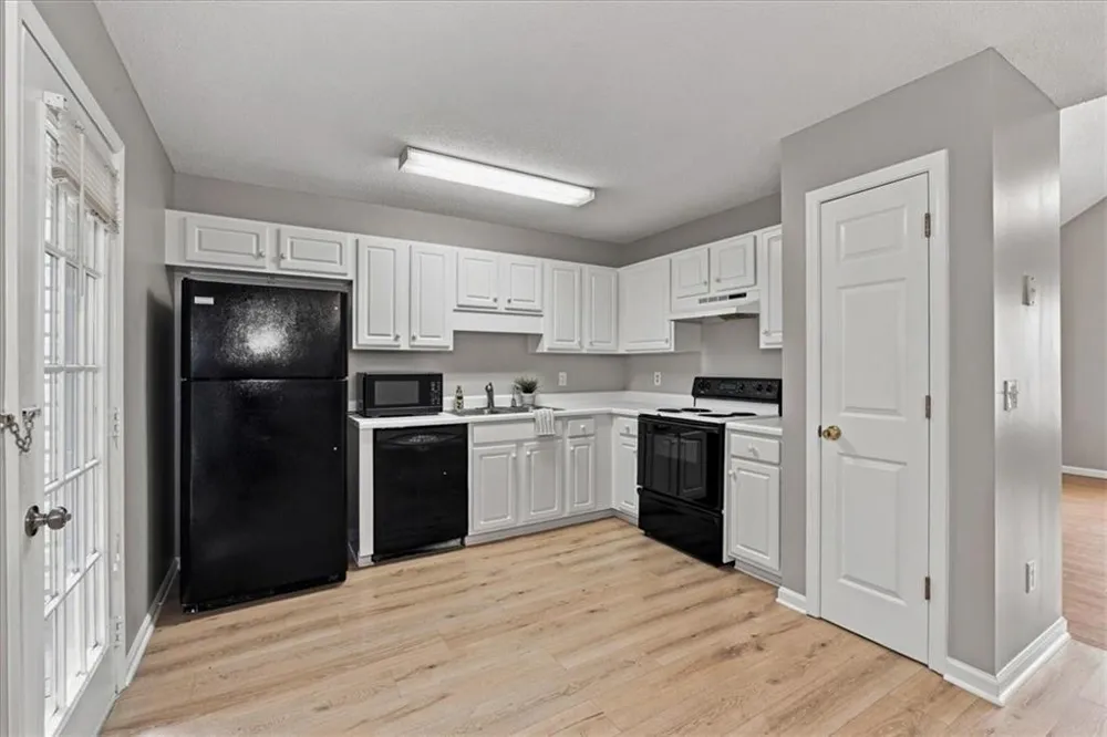 45 Glenmore Drive Kingston, GA 30145