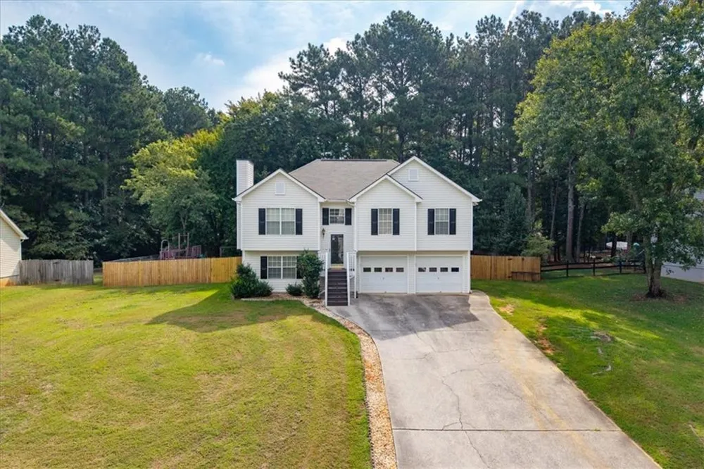 45 Glenmore Drive Kingston, GA 30145