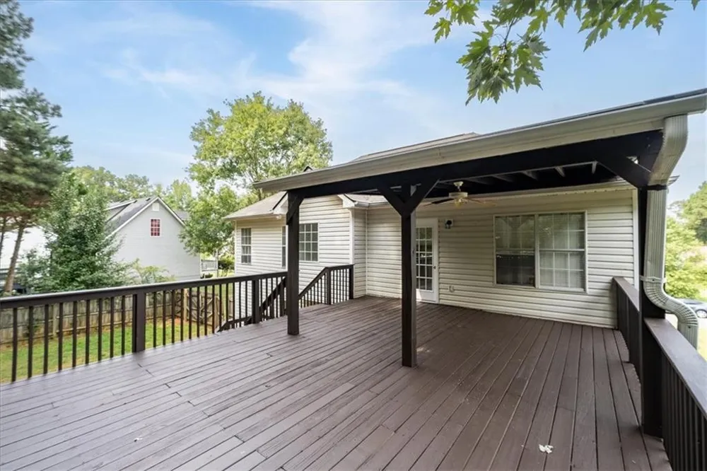 45 Glenmore Drive Kingston, GA 30145
