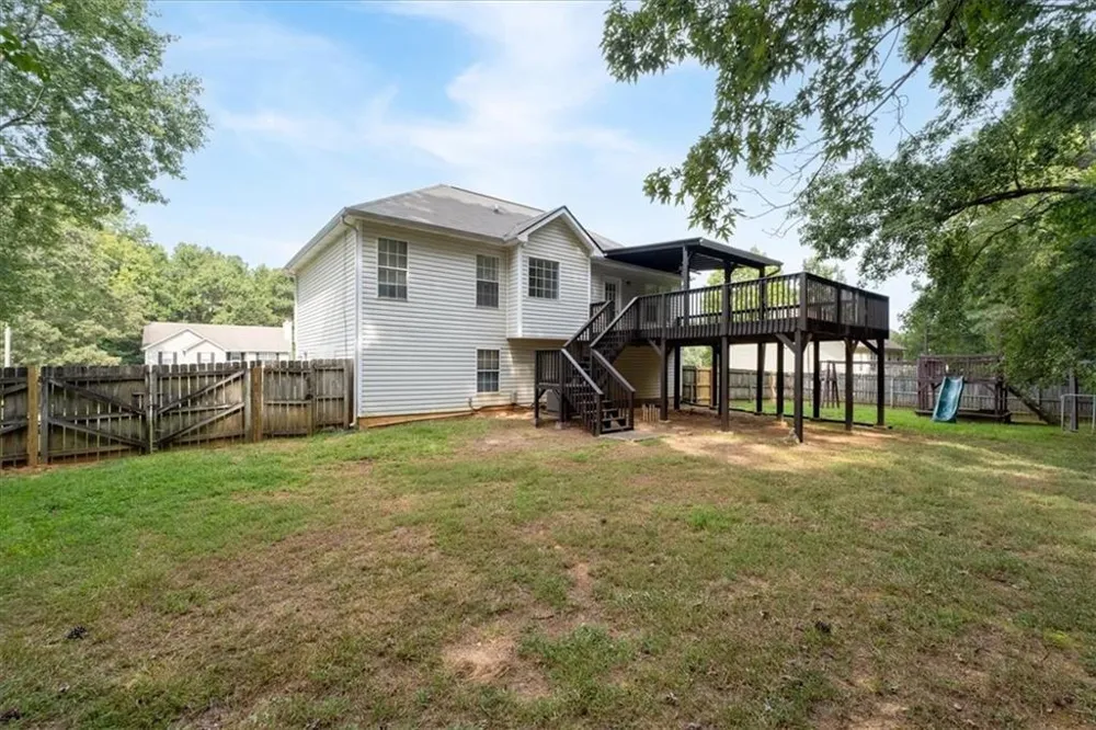 45 Glenmore Drive Kingston, GA 30145