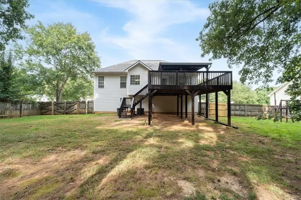 45 Glenmore Drive Kingston, GA 30145