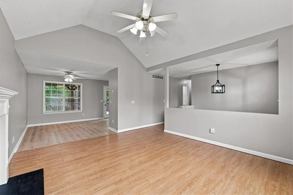 45 Glenmore Drive Kingston, GA 30145