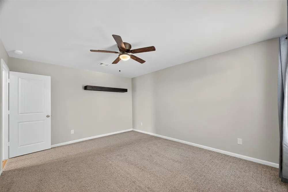 718 Harvest Bluff Drive Rosharon, TX 77583