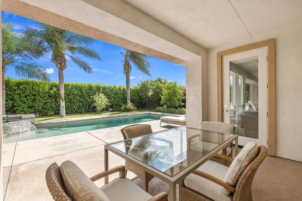 206 Via Firenza Rancho Mirage, CA 92270