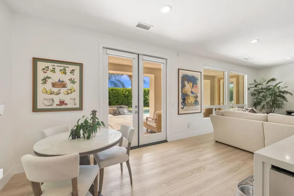 206 Via Firenza Rancho Mirage, CA 92270