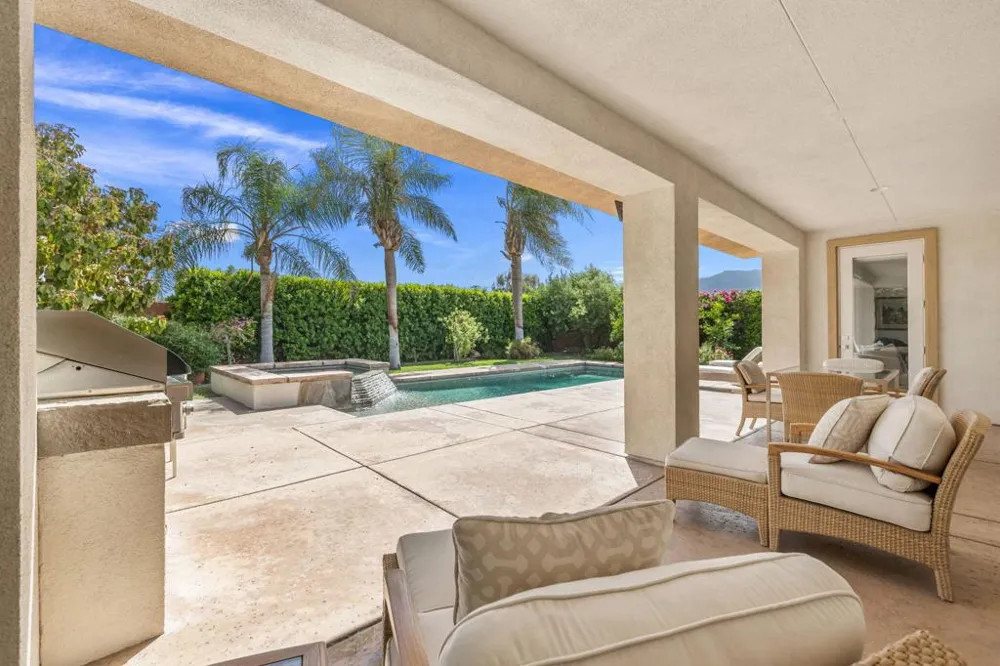 206 Via Firenza Rancho Mirage, CA 92270
