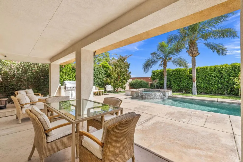 206 Via Firenza Rancho Mirage, CA 92270