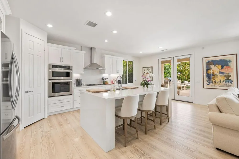 206 Via Firenza Rancho Mirage, CA 92270