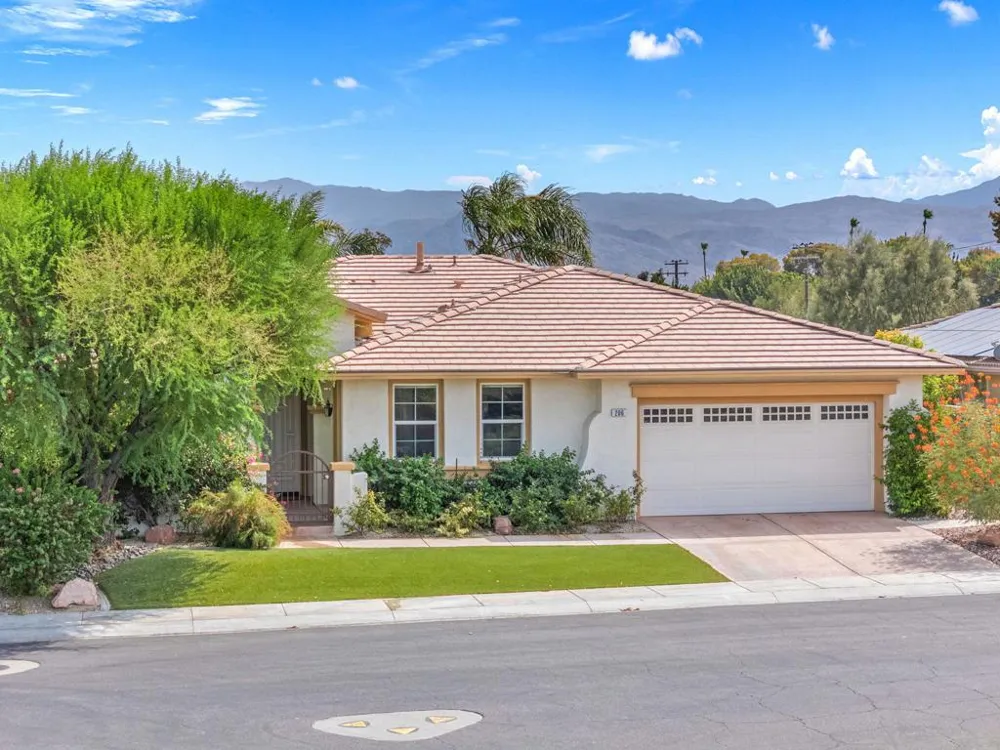206 Via Firenza Rancho Mirage, CA 92270