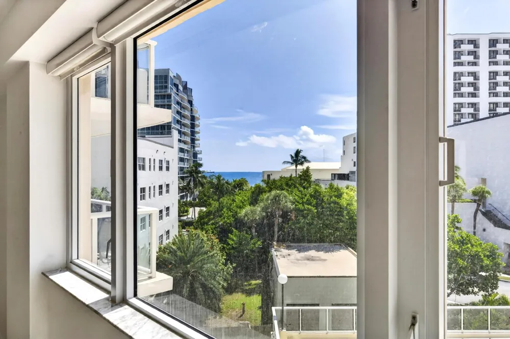 3000 HOLIDAY DRIVE #502 Fort Lauderdale, FL 33316