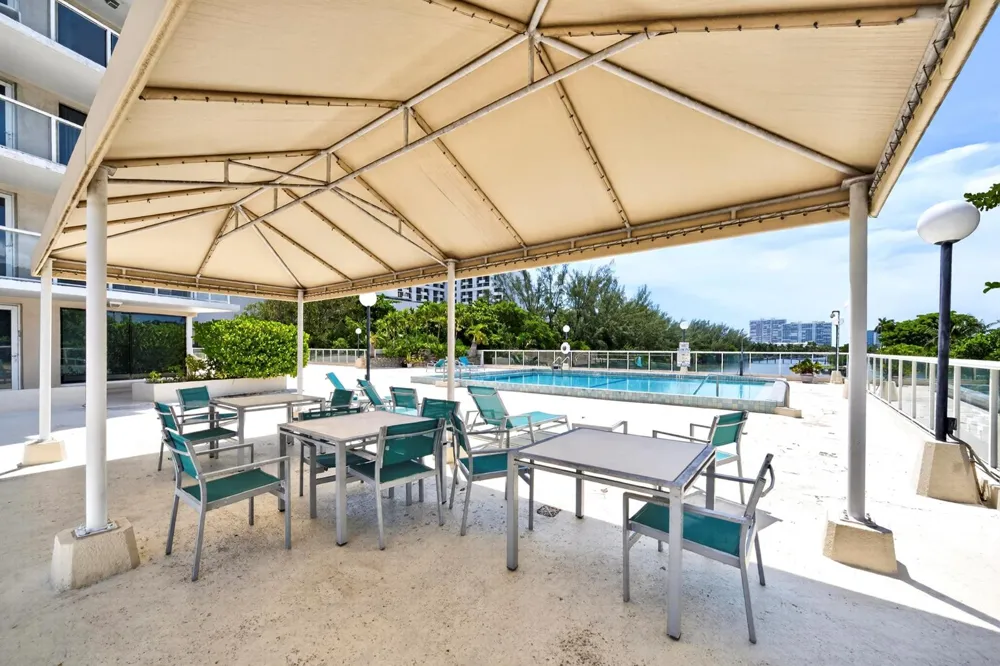 3000 HOLIDAY DRIVE #502 Fort Lauderdale, FL 33316