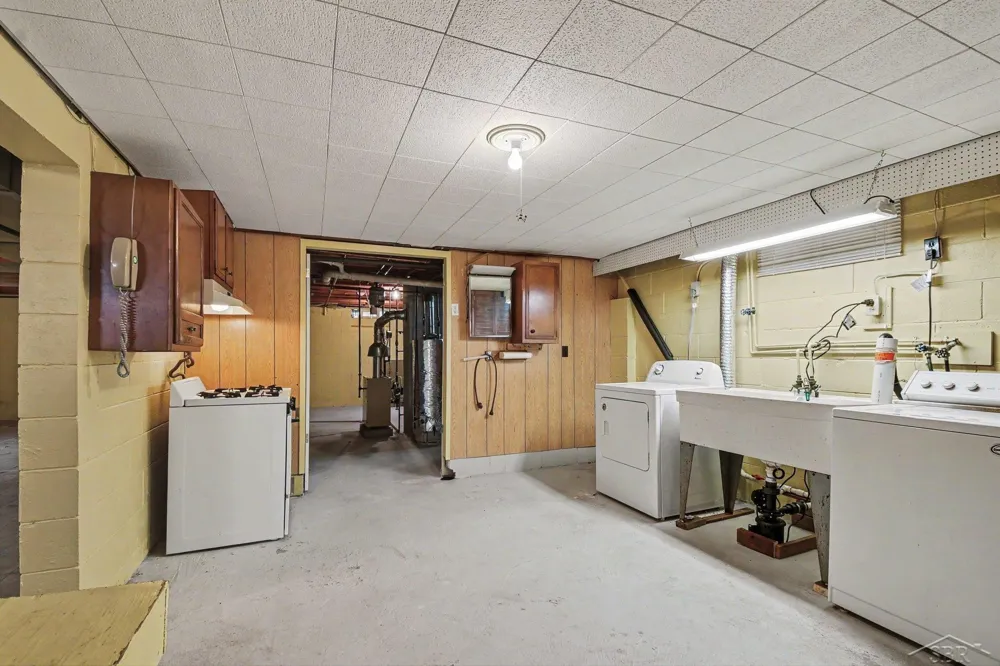3728 3 mile Road Monitor Charter Township, MI 48706