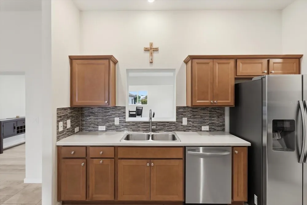 6088 KECKONEN DRIVE The Villages, FL 32163