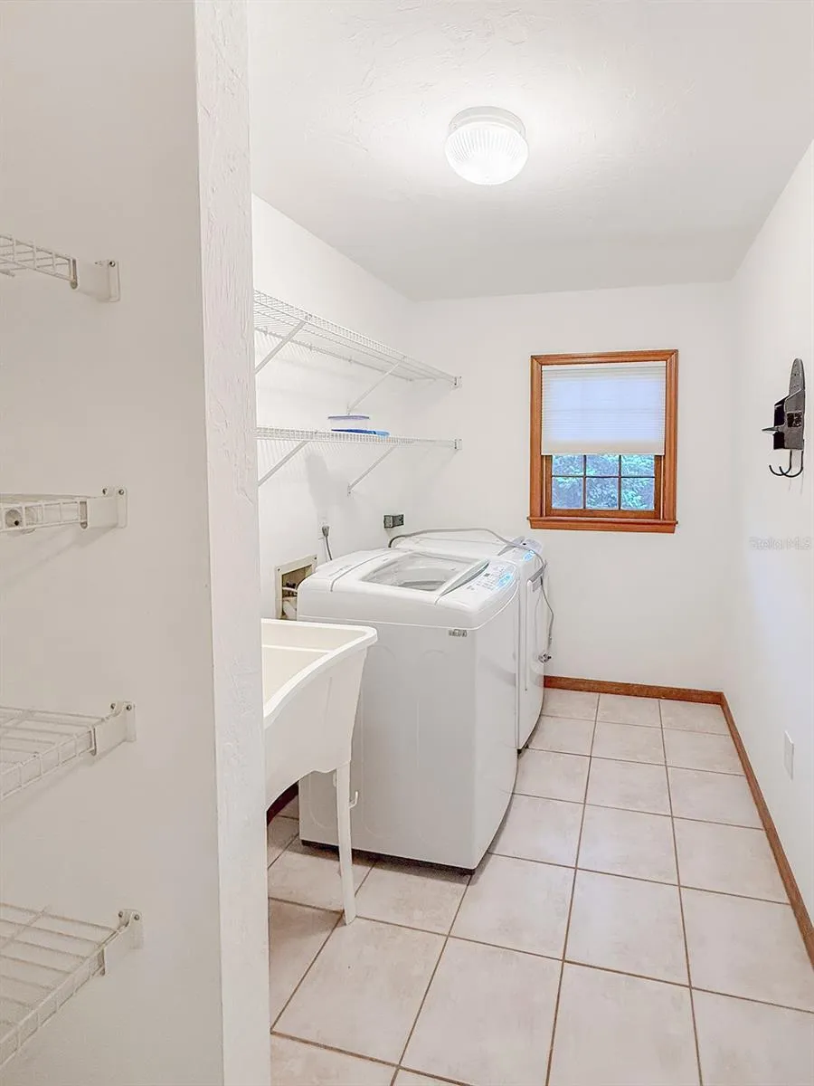 8613 SW 55TH PLACE Gainesville, FL 32608