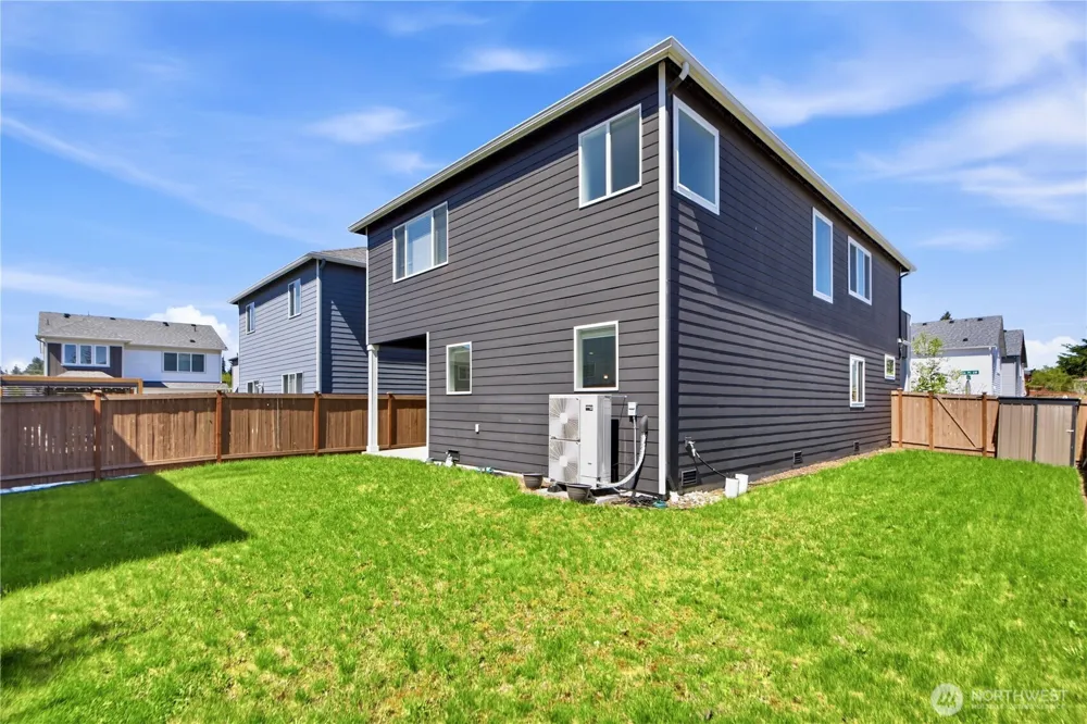 6302 206th Place SW Lynnwood, WA 98036