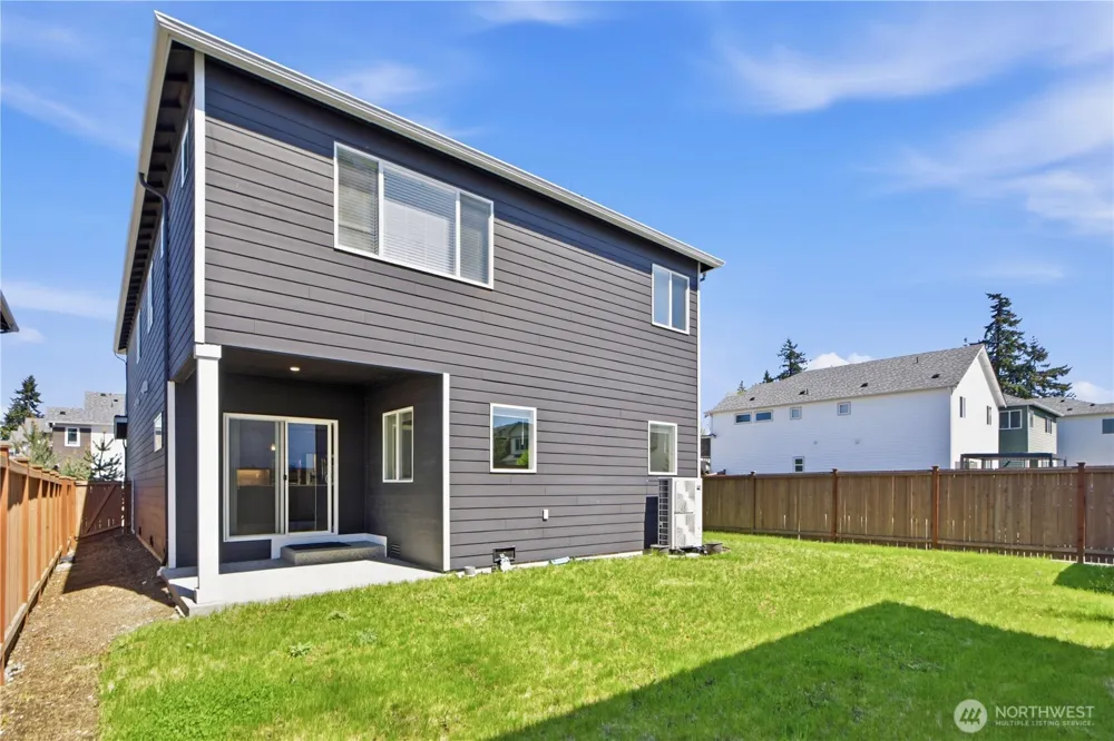 6302 206th Place SW Lynnwood, WA 98036