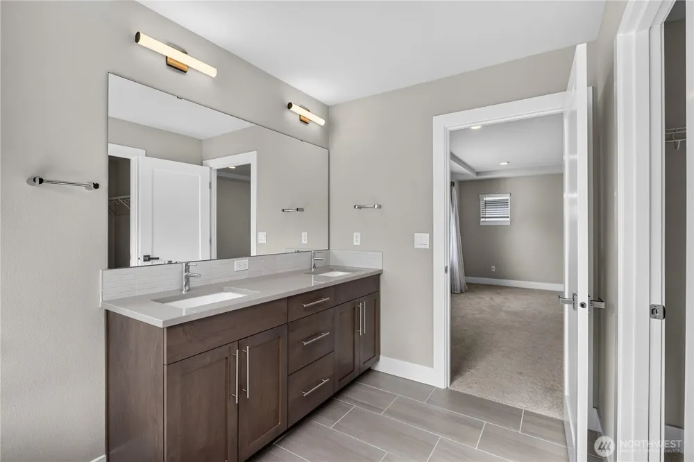 6302 206th Place SW Lynnwood, WA 98036