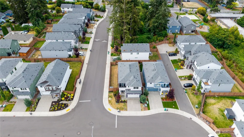 6302 206th Place SW Lynnwood, WA 98036