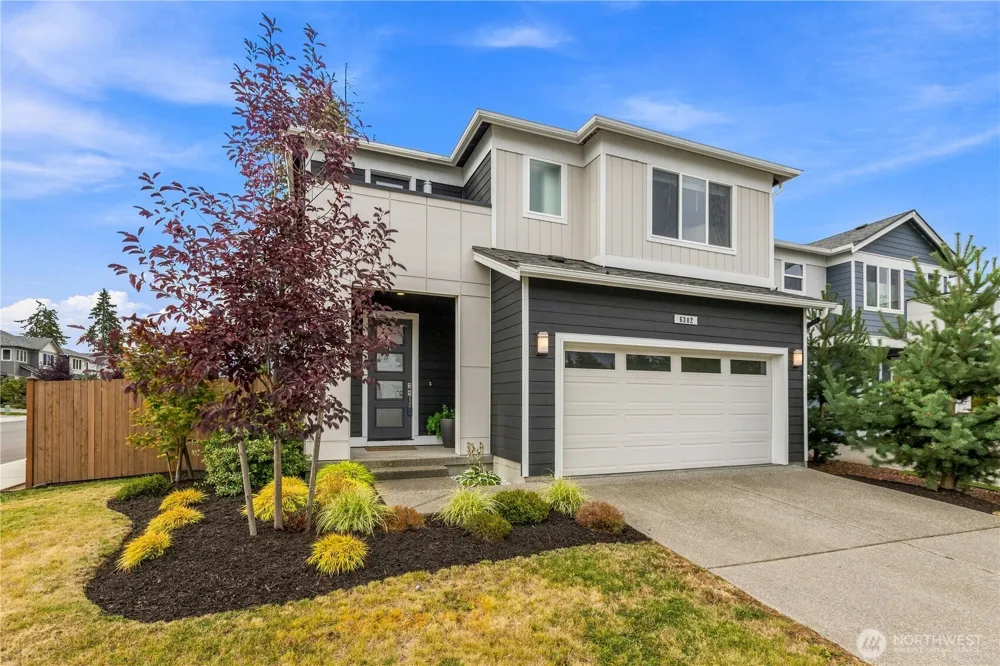 6302 206th Place SW Lynnwood, WA 98036