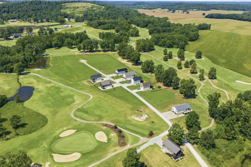 256 Fairway Villa Ln Decaturville, TN 38329