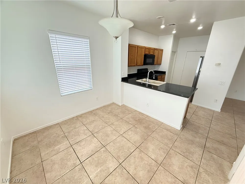11231 Kenyan Sunshine Court Las Vegas, NV 89138