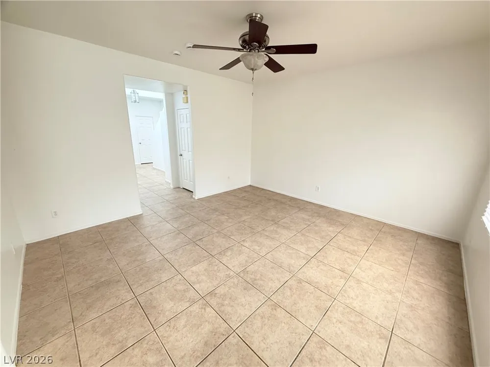 11231 Kenyan Sunshine Court Las Vegas, NV 89138