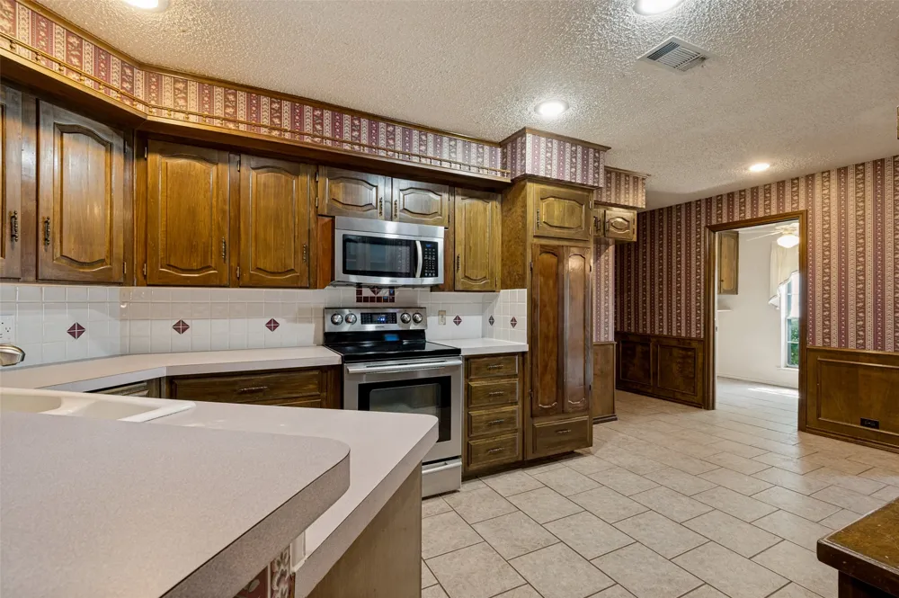 9015 Hunters Glen Trail Fort Worth, TX 76120