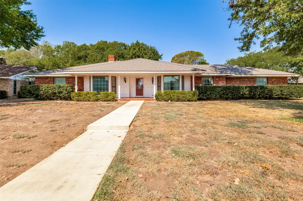 9015 Hunters Glen Trail Fort Worth, TX 76120