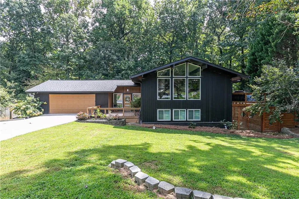 371 Clear Spring Court Marietta, GA 30068