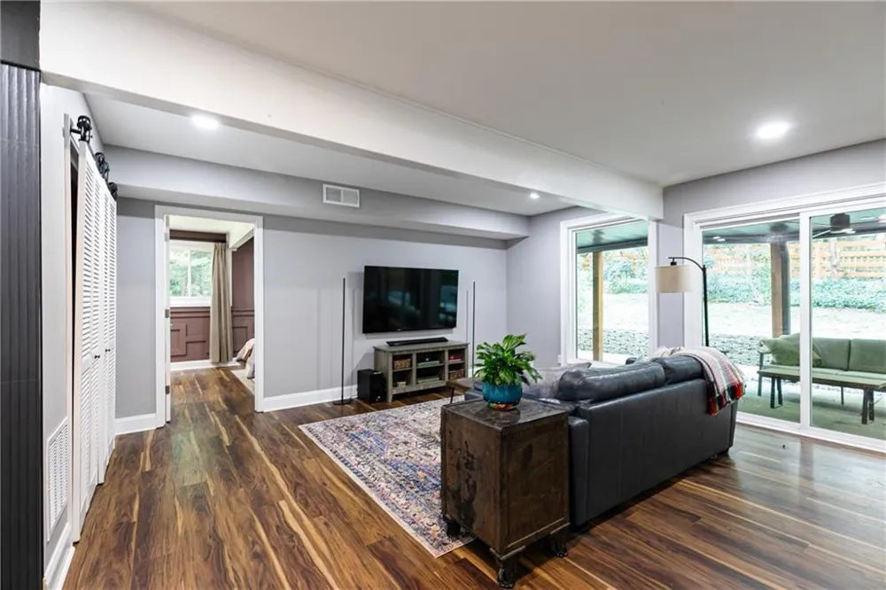 371 Clear Spring Court Marietta, GA 30068