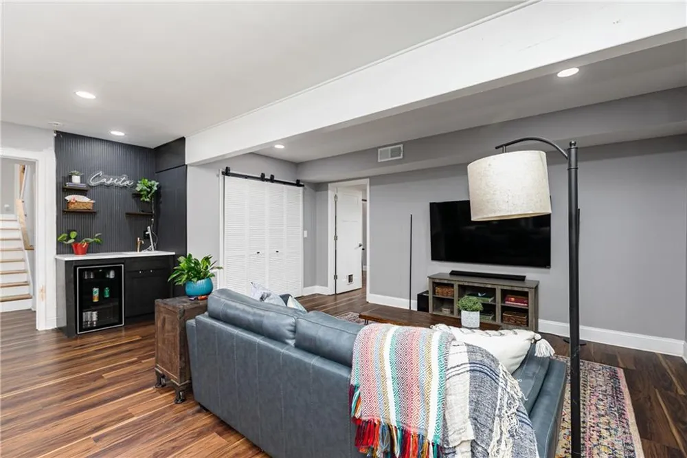371 Clear Spring Court Marietta, GA 30068