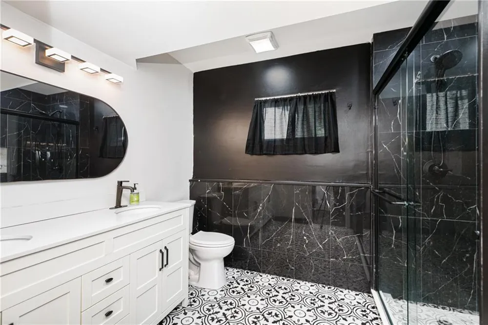 371 Clear Spring Court Marietta, GA 30068